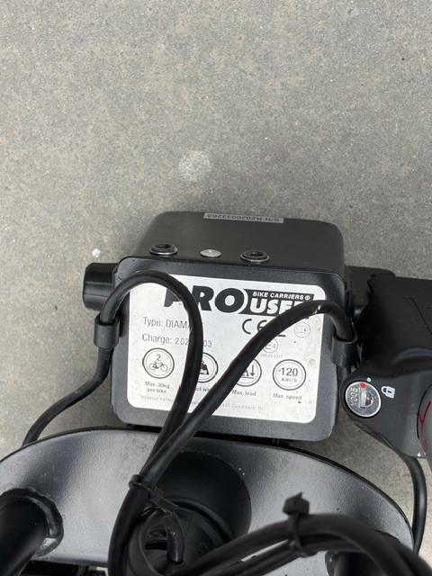 Fietsendrager 'Pro Use' voor elektrische fietsen