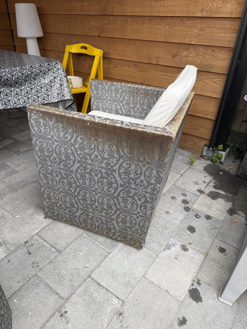 Gratis 4 tuinstoelen