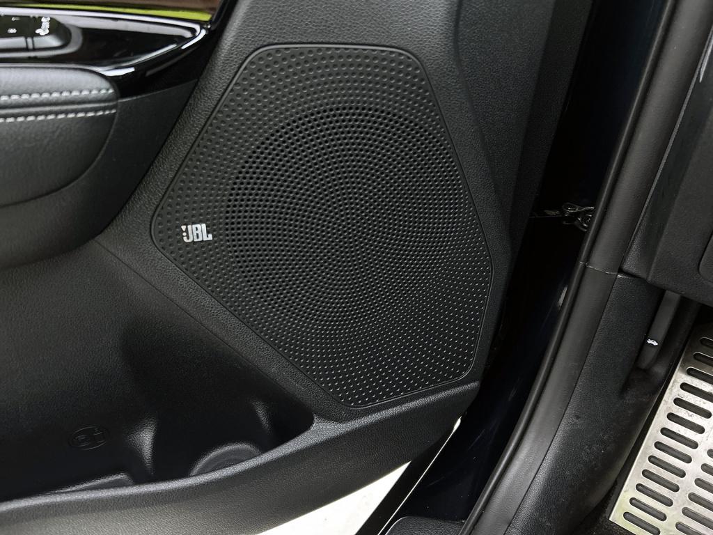 Kia Niro 1.6 gdi hybrid executiveline | trekhaak | jbl | schuifdak | stoelv
