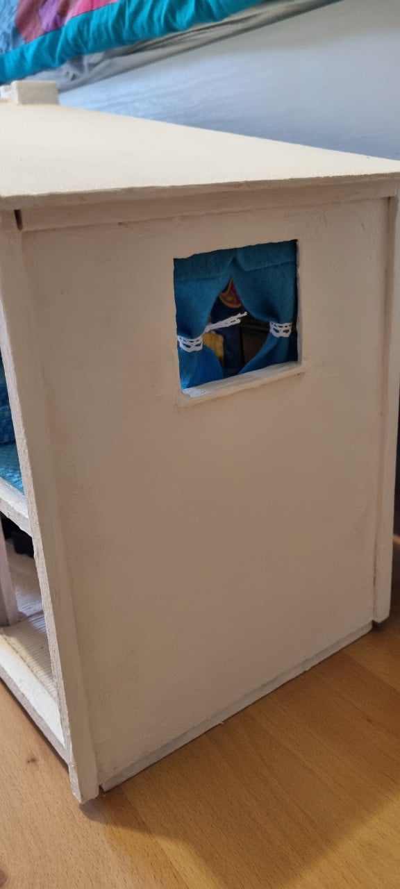 Lunby poppenhuis te koop met meubels en poppen in Pip Studio Style