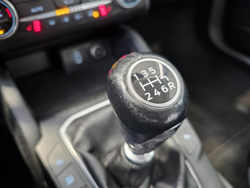 Ford Focus 1.0 ecoboost titanium business