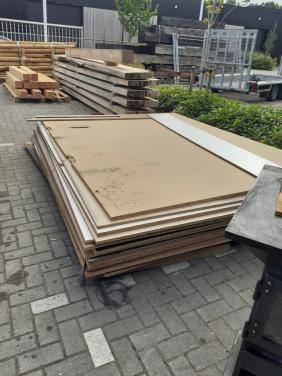 Gratis partij grote dikke platen 2 x 3 meter GRATIS