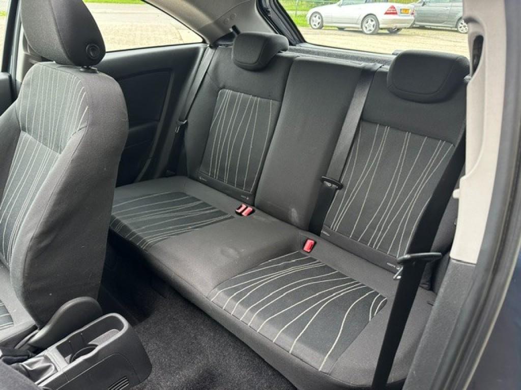 Opel Corsa 1.2-16v enjoy trekhaak schuifdak apk 06-2027