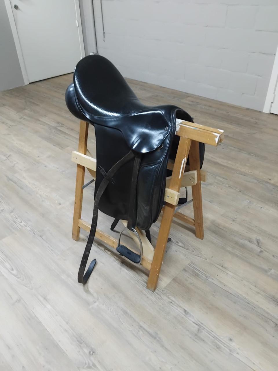 Dressuurzadel