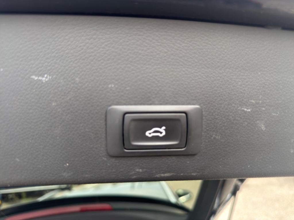 Audi A6 avant 3.0 tdi quattro s-line acc lane camera alcantara