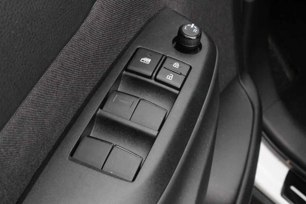 Toyota Yaris Cross 1.5 hybrid business