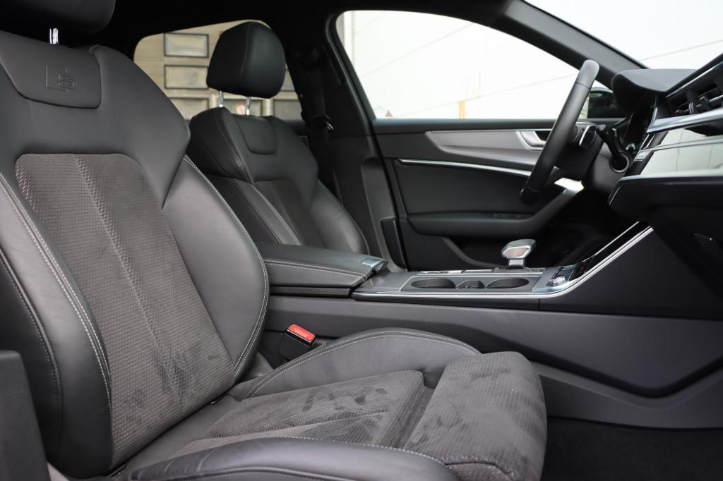 Audi A6 avant 55 tfsi e quattro competition 367pk s-tronic