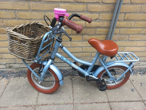 Te koop 12 inch meisjesfiets