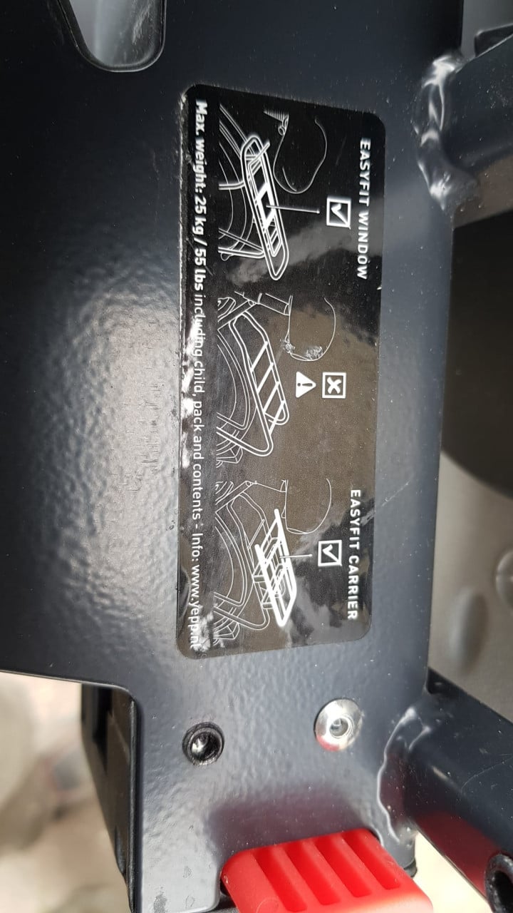 Yepp Maxi Achterzitje Easyfit Silver + sleutels