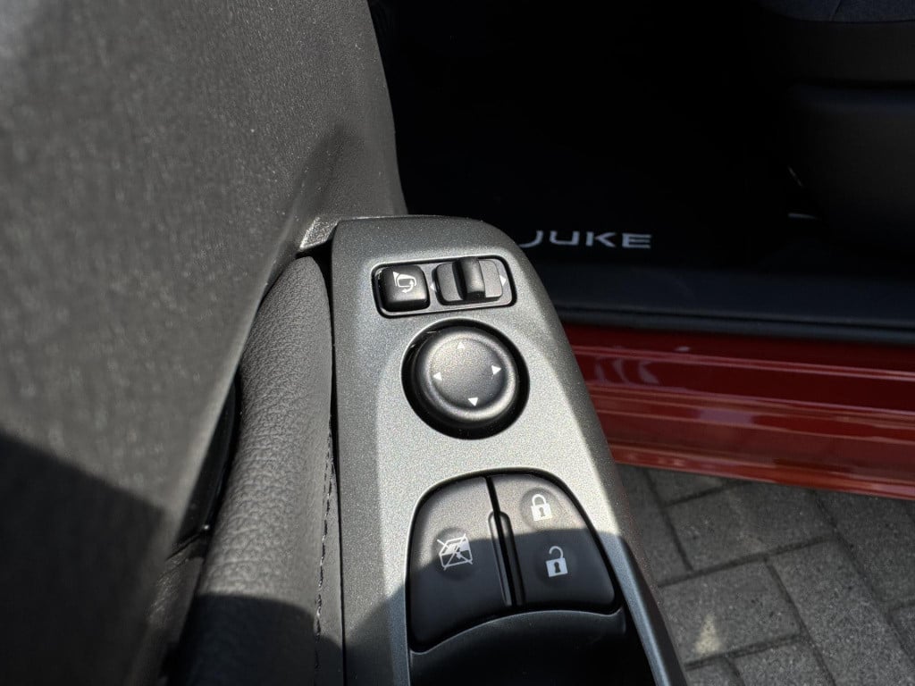 Nissan Juke 1.6 hybrid n-connecta cold pack
