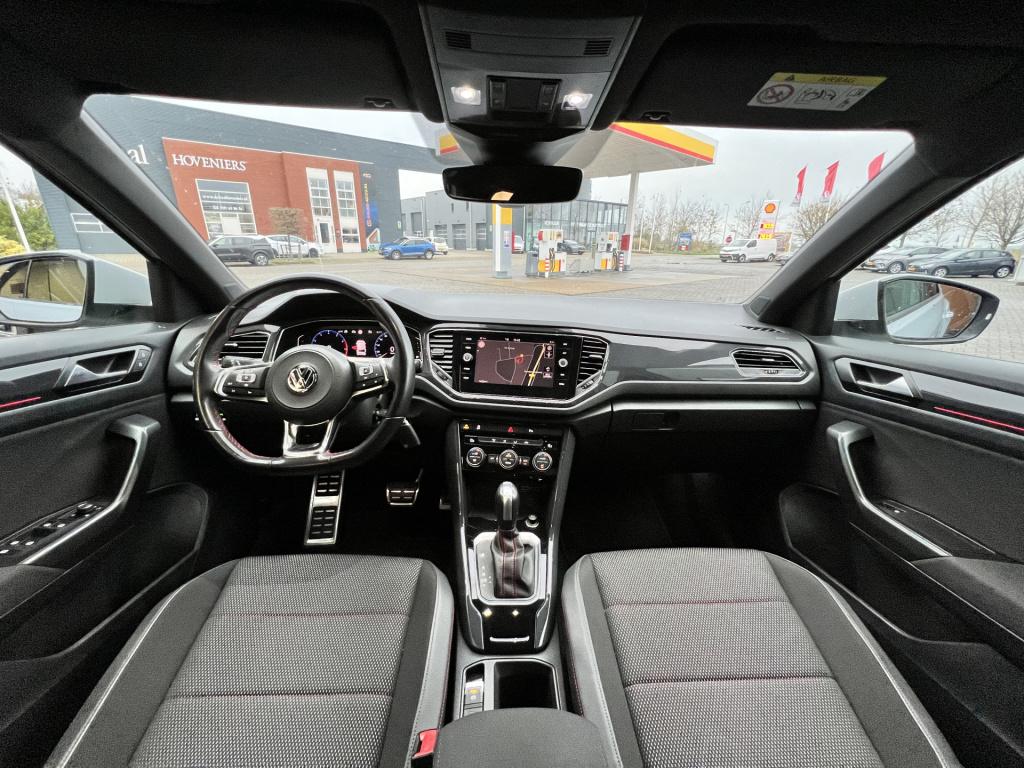Volkswagen T-roc 1.5 tsi sport automaat | apple/ android carplay | climate 