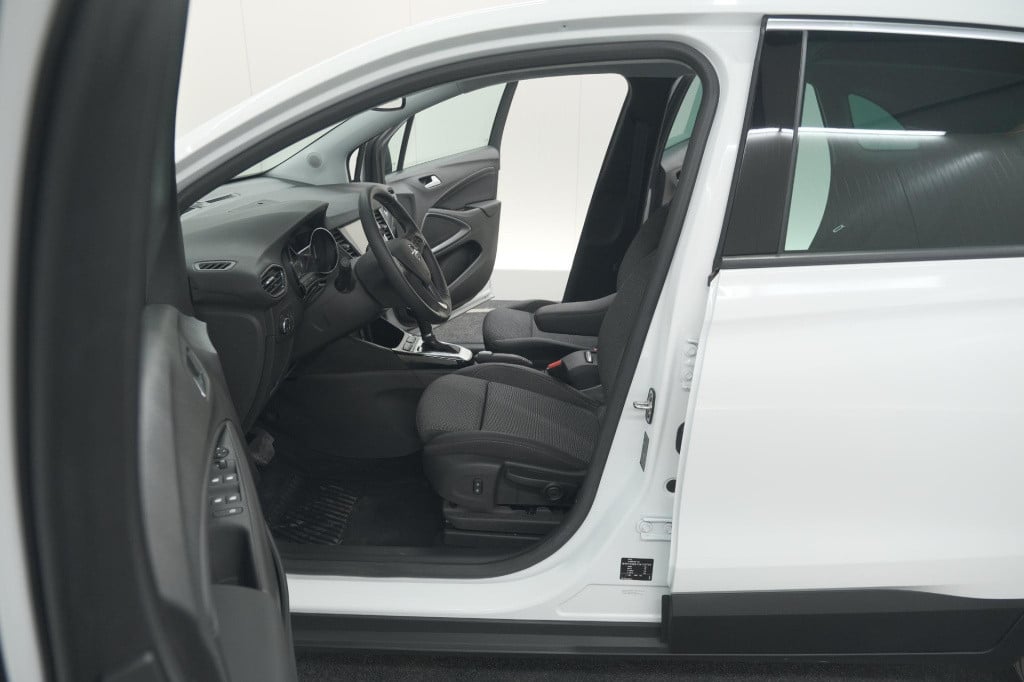 Opel Crossland X turbo 130 at6 elegance | camera | parkeersensoren | naviga