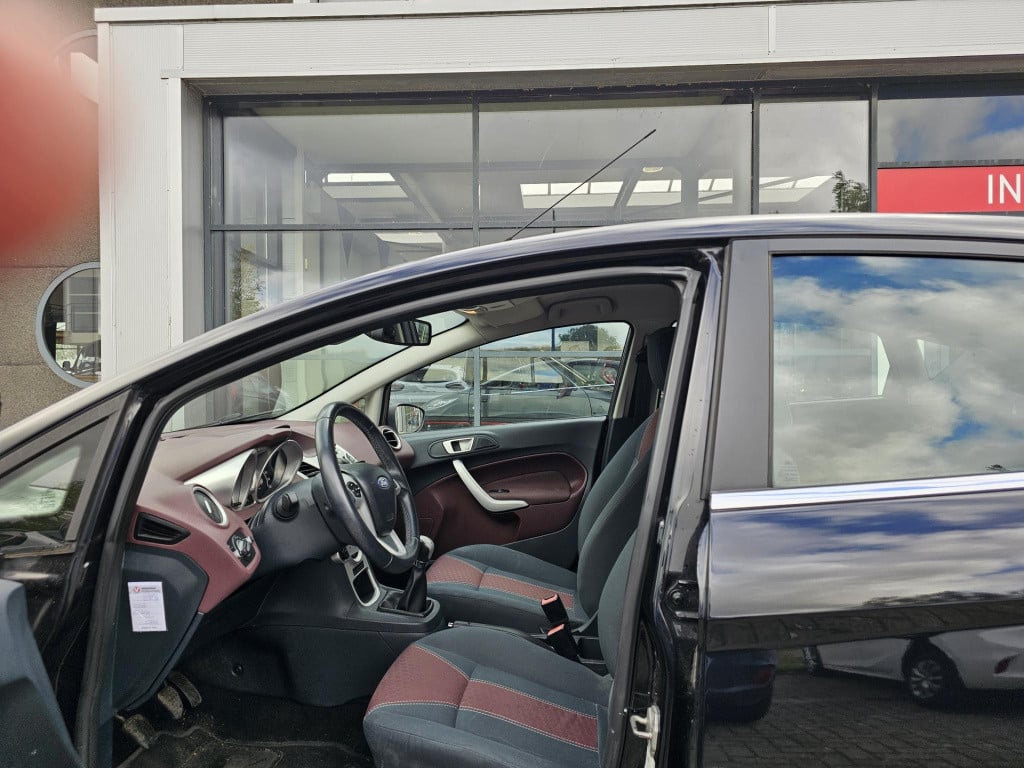 Ford Fiesta 1.25 titanium
