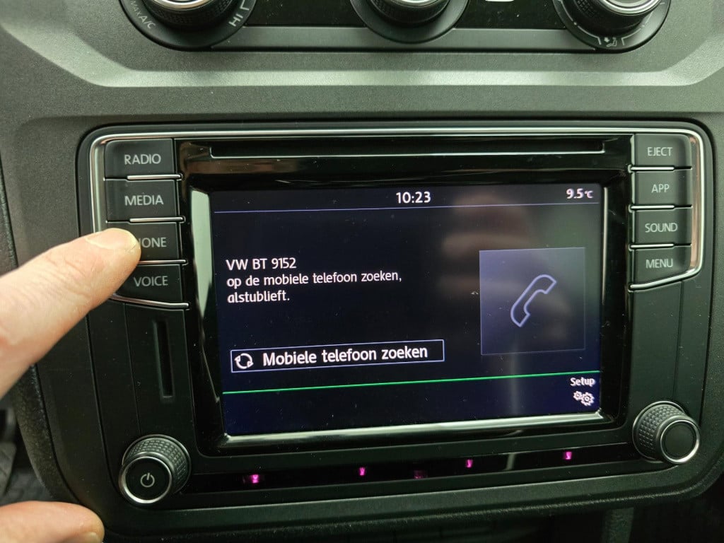 Volkswagen Caddy occasion 1.0 tsi 5 persoons met cruisecontrol en app conne