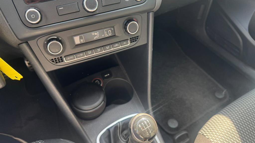 Volkswagen Polo 1.2 tsi cross