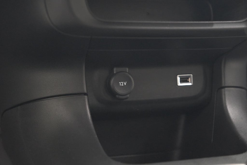 Citroen C3 puretech 110 feel | camera | navigatie | apple carplay