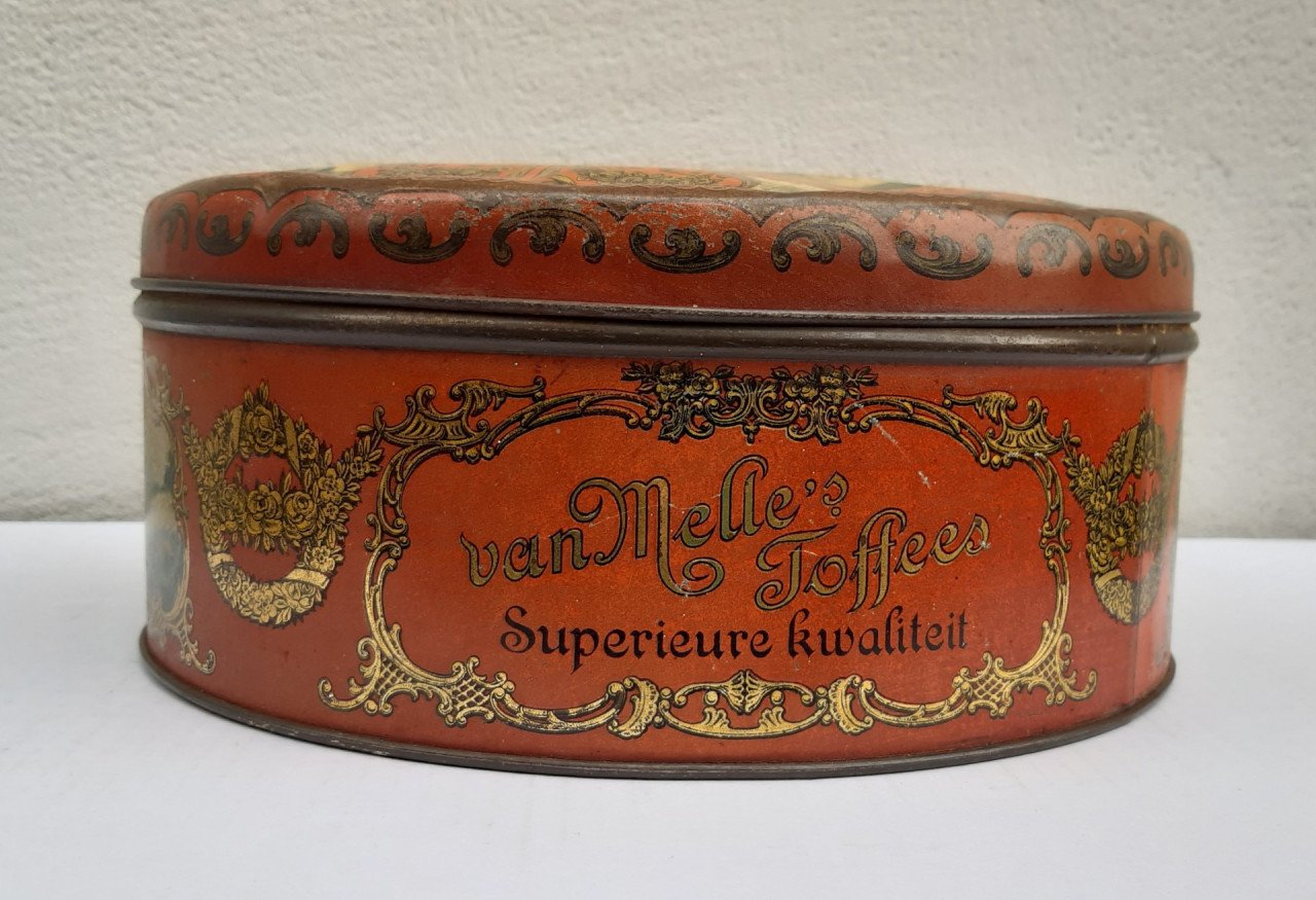 Blik Van Melle Toffees, Biscuits, Drops, Breskens Holland.