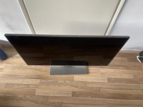 Samsung smart tv 46 inch