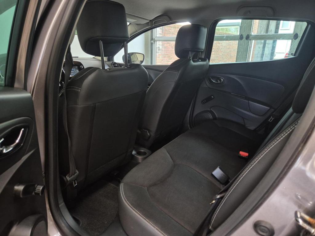 Renault Clio 0.9 tce expression / origineel nl / airco / cruisecontrol