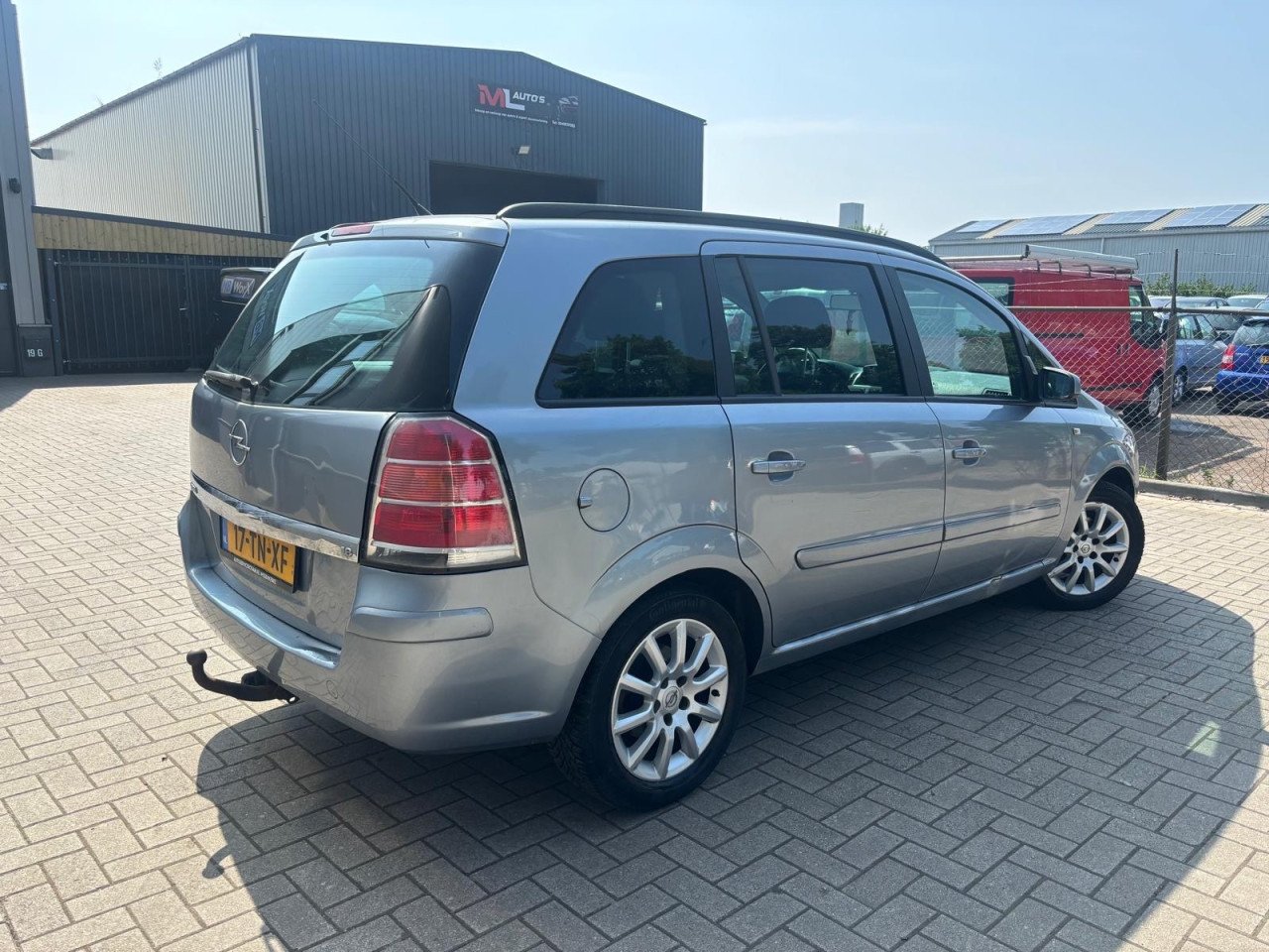 Opel Zafira 1.8Enjoy 7zitter Vol Jaar Apk