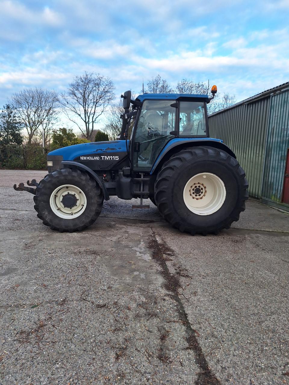 Newholland TM 115