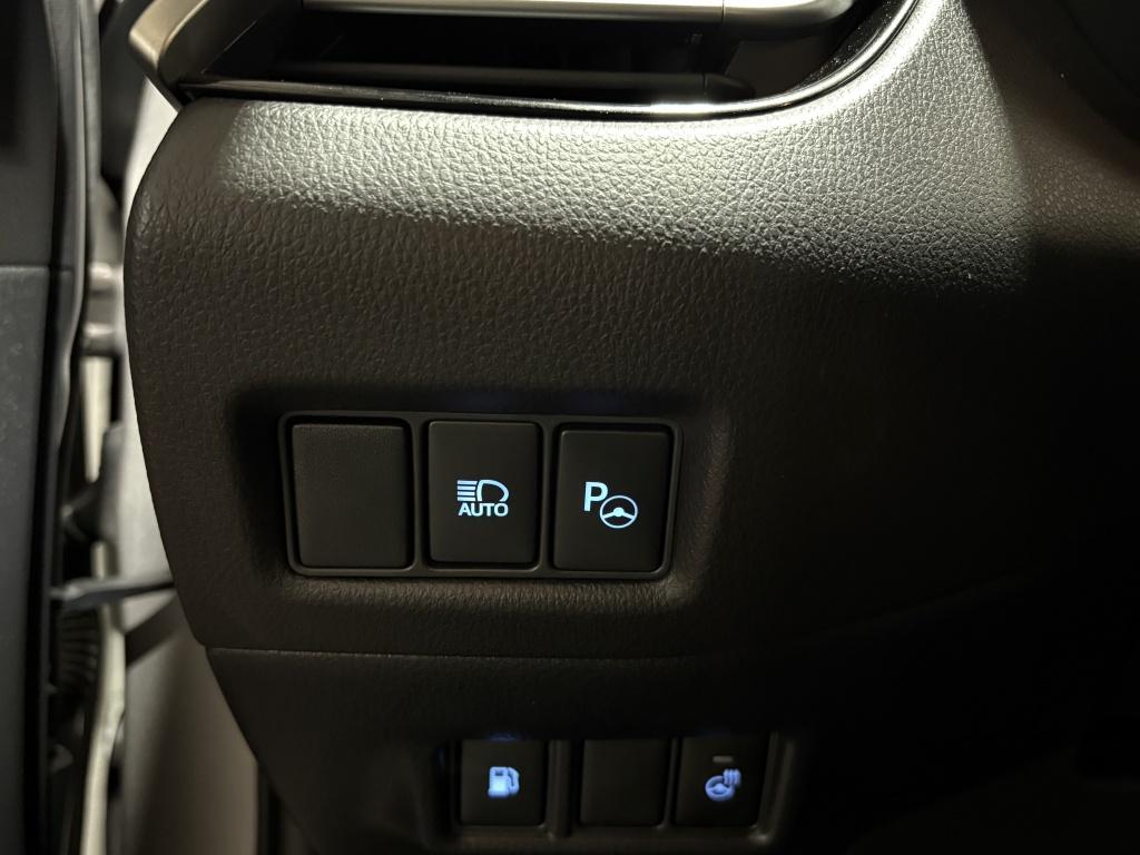 Toyota C-hr 1.8 hybrid premium
