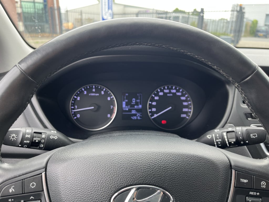 Hyundai I 20 1.2 hp i-motion premium 42 dkm