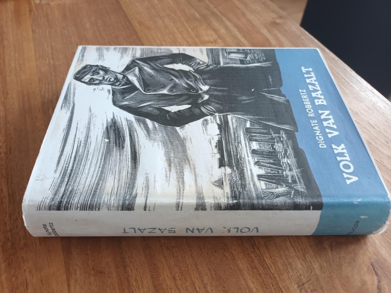 Zeeuws boek Volk van Bazalt van Dignate Robbertz