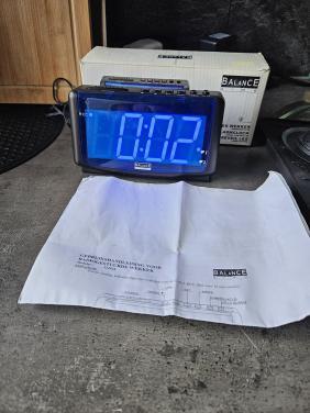 Nieuwe Balance Radiogestuurde Wekker met Groot LED Display
