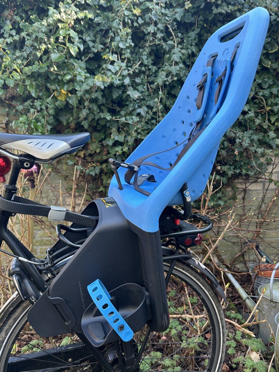 Fietsstoeltje Yepp voor bagagedrager - blauw - ZGAN