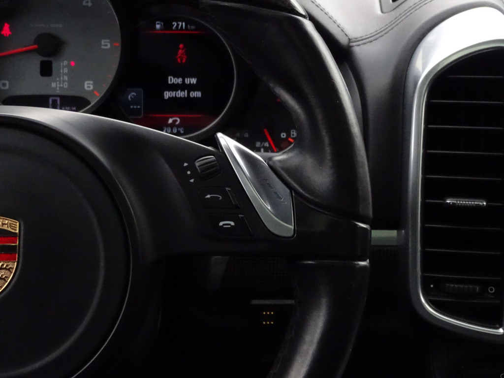 Porsche Cayenne 4.2 d s | ceramic | pano | bose | luchtvering pasm