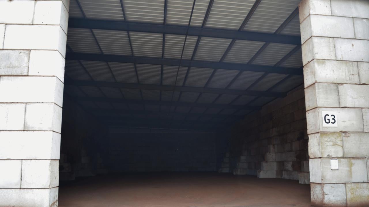 TE HUUR: loodsruimte voor breakbulk en/of droge bulk