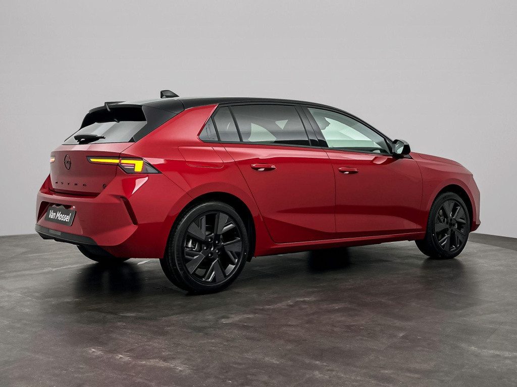 Opel Astra electric 54 kwh gs | voorraadmodel | snel rijden mogelijk! |