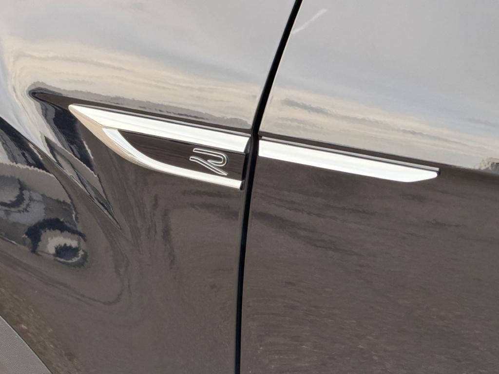 Volkswagen T-roc 1.5 tsi 150pk dsg r-line | camera | keyless | elek. achter