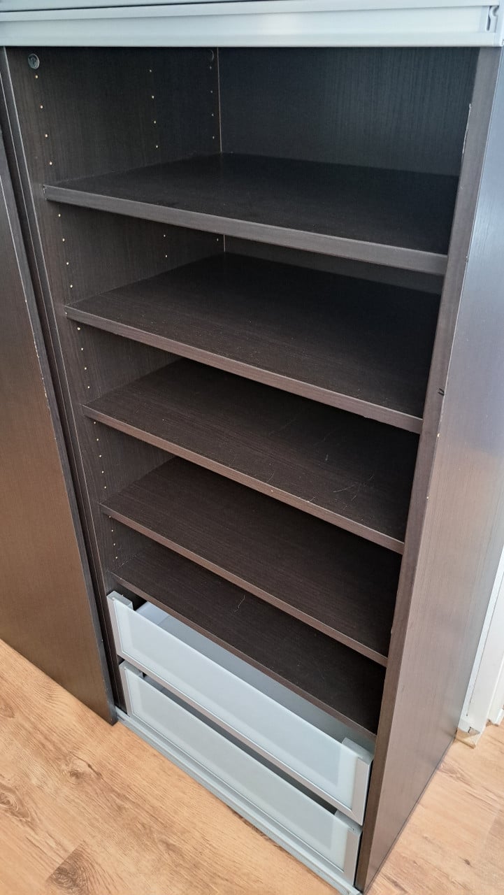 Gratis Grote wandmeubel tv meubel boekenkast ophalen in Vlissingen