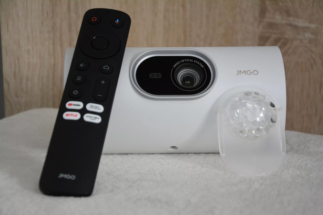 Portable jmgo picoplay beamer