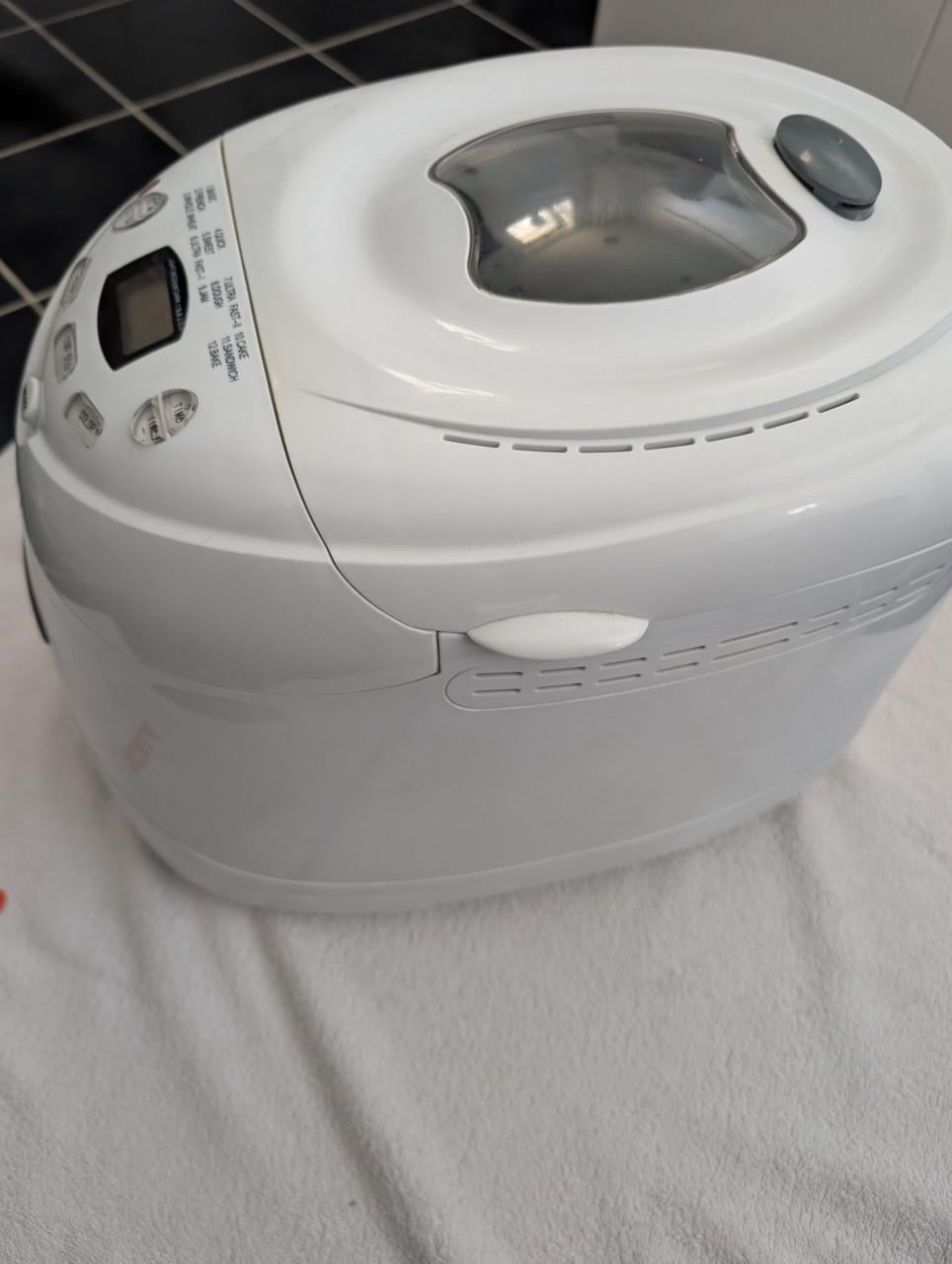 Broodbak machine
