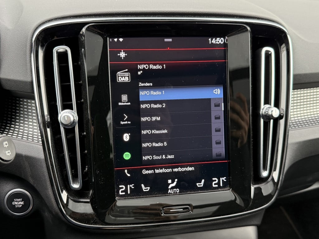 Volvo XC40 t5 262pk recharge r-design | full options !