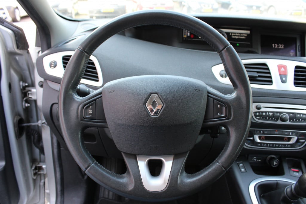 Renault Grand Scenic 1.4 tce bns sport 7p