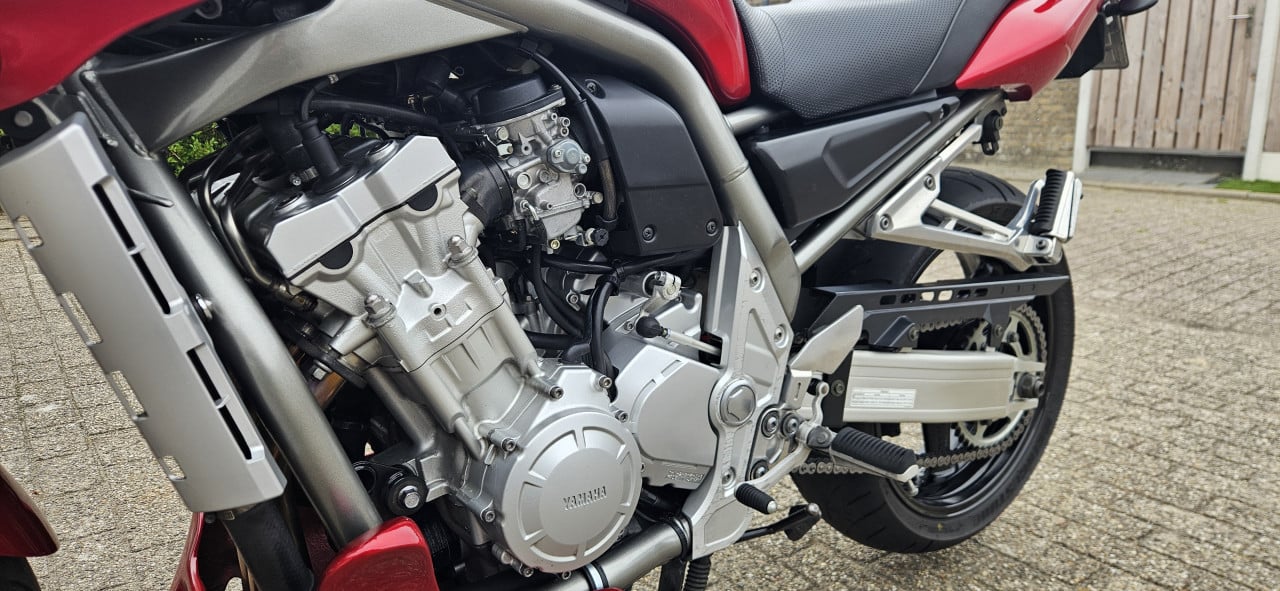 Yamaha Fazer in top conditie