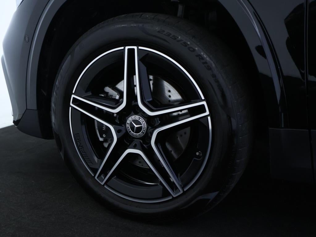 Mercedes-Benz Gla-klasse 250 e amg plug-in hybride edition amg line | night