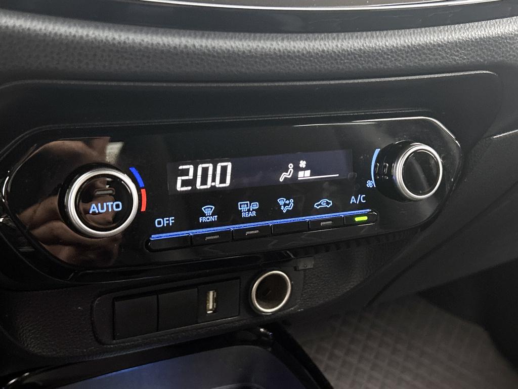 Toyota Aygo x 1.0 vvt-i s-cvt envy automaat | navigatie | jbl soundsystem |