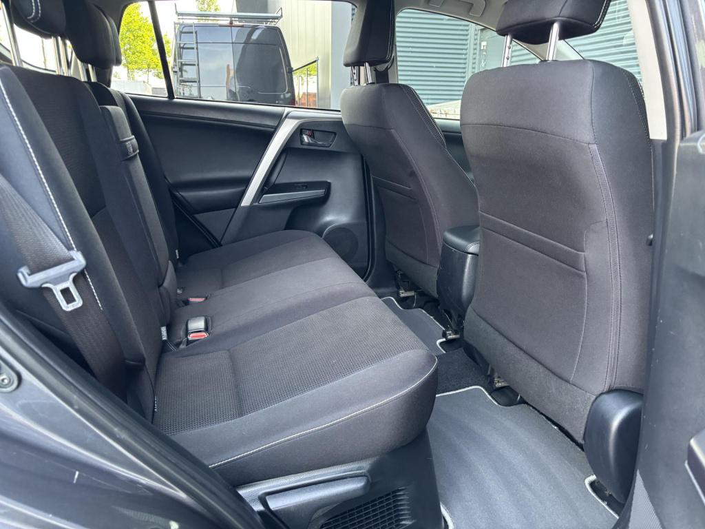 Toyota Rav4 2.5 hybrid dynamic
