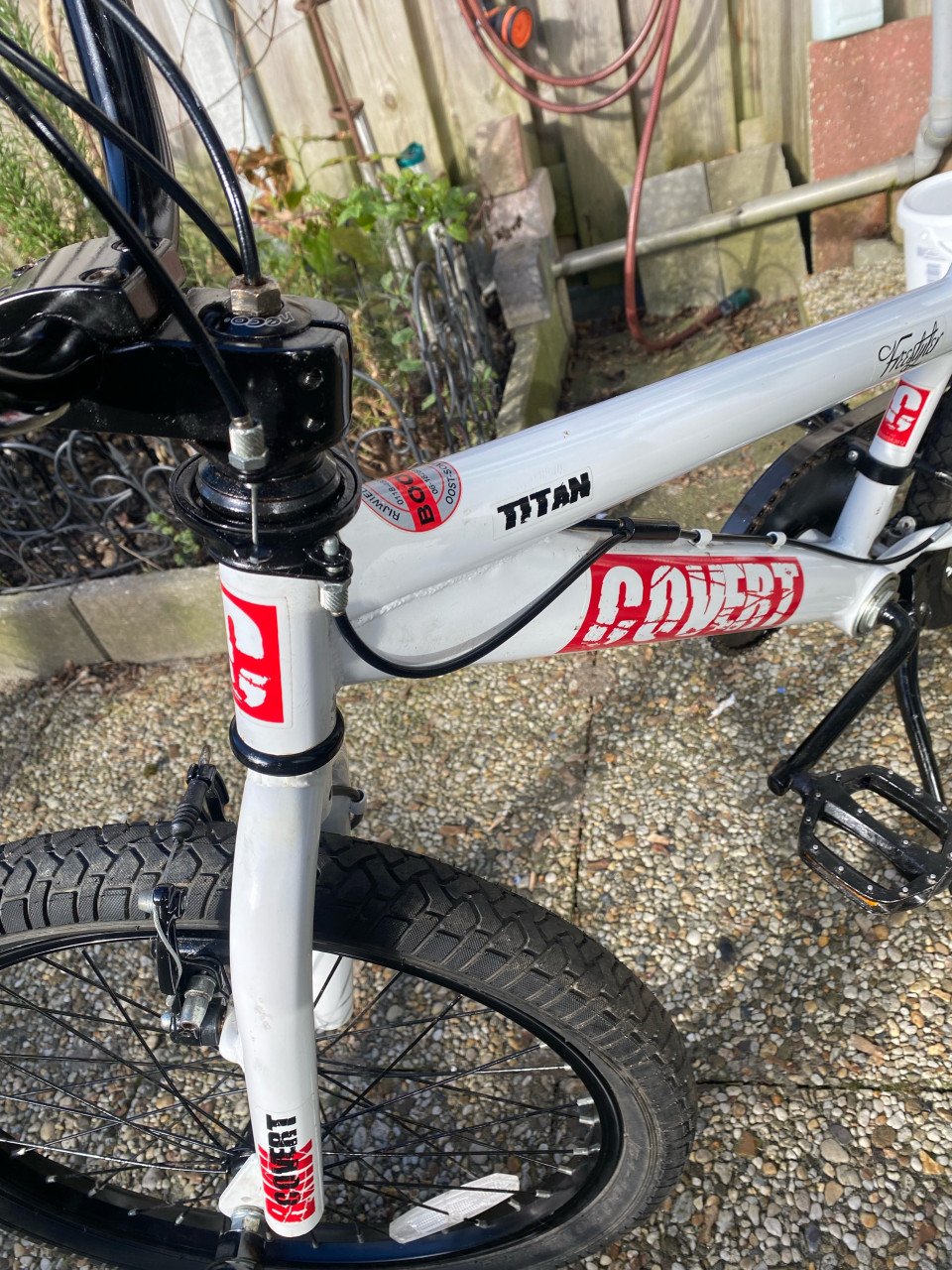 BMX COVERT