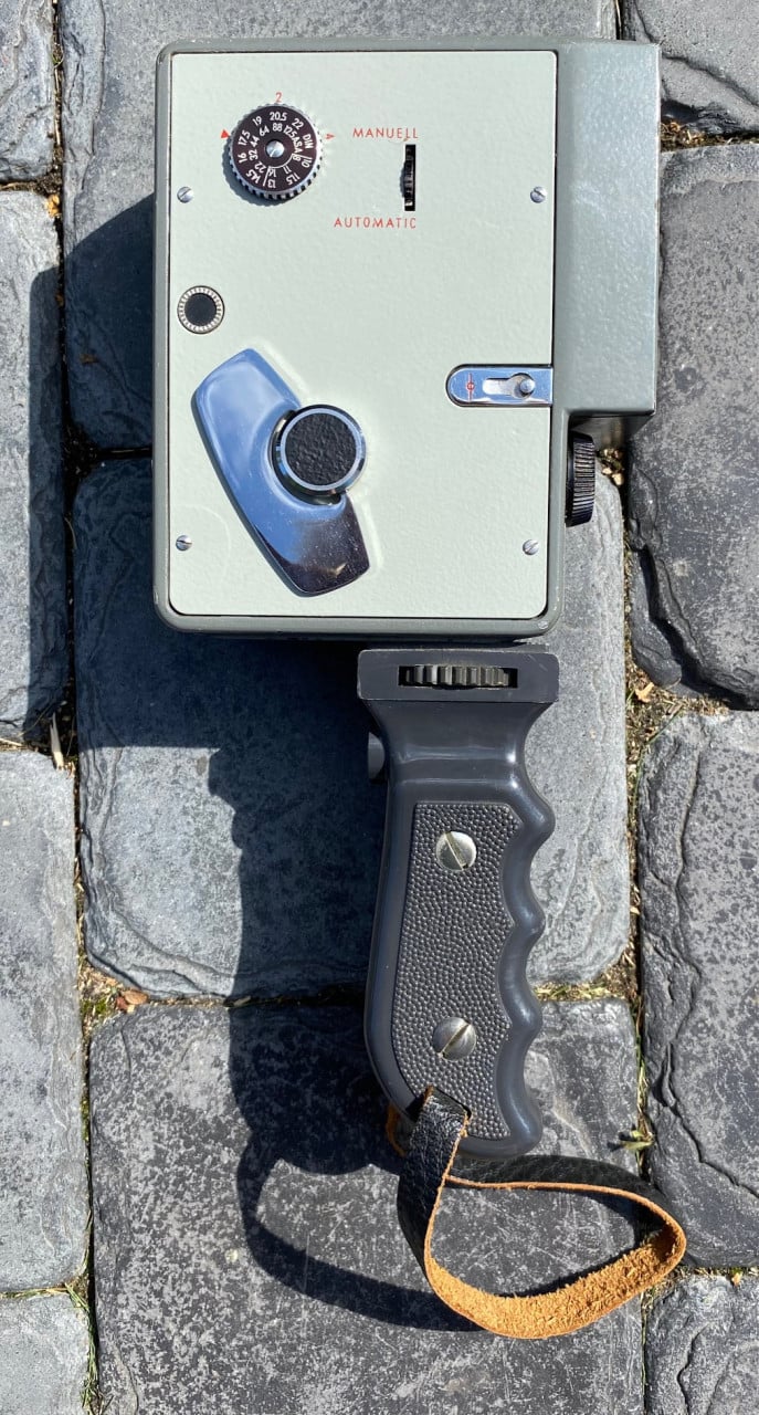 Pentaka 8 - 1 filmcamera 🎥