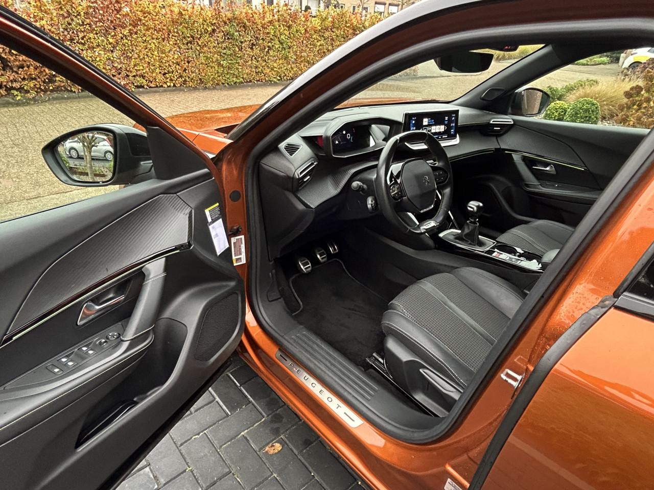 Peugeot 2008 1.2 PureTech GT-Line 130pk met trekhaak