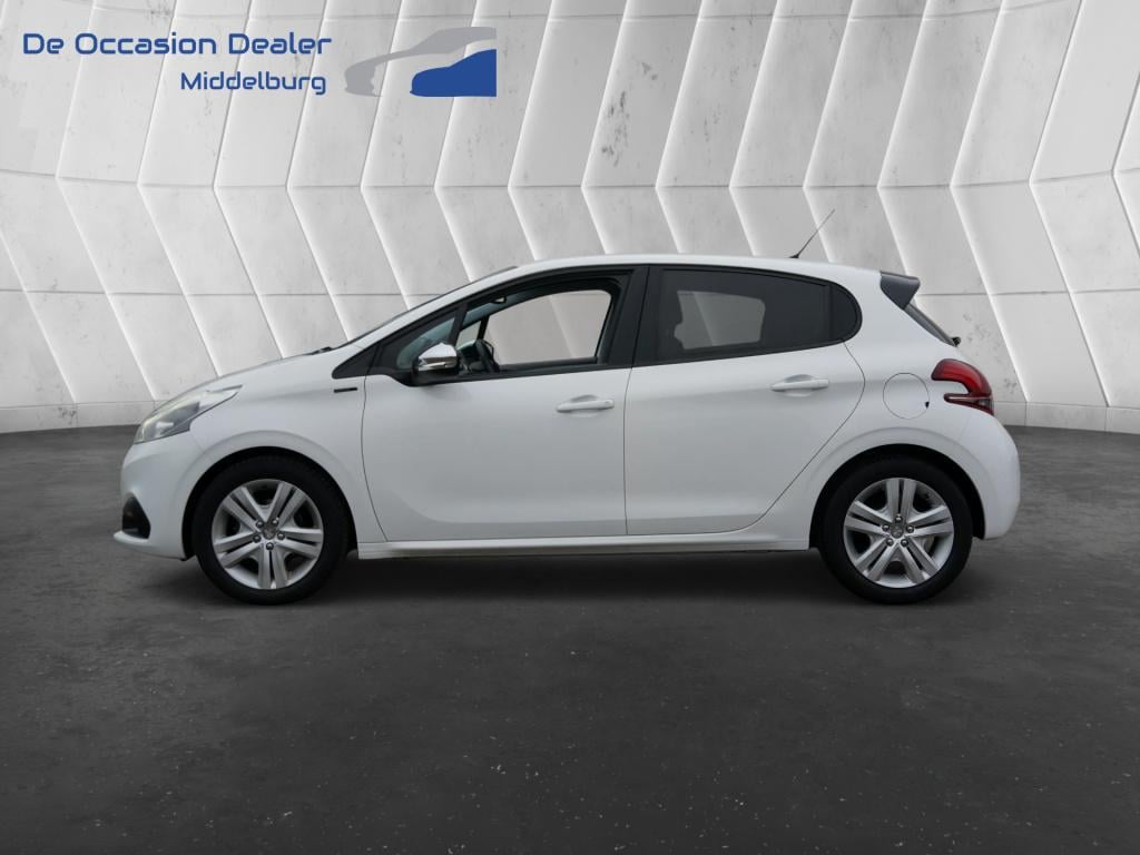 Peugeot 208 1.2 puretech signature rijklaar incl garantie