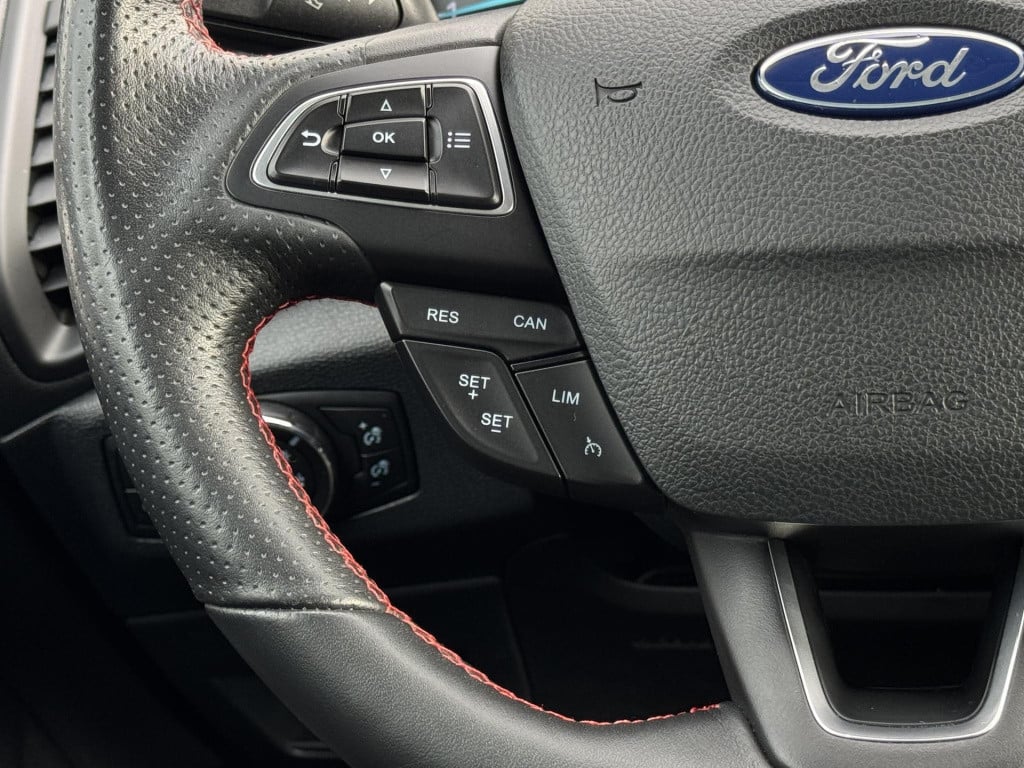 Ford Ecosport 1.0 ecoboost st-line nl-auto, winter pack! | navigatie full-m