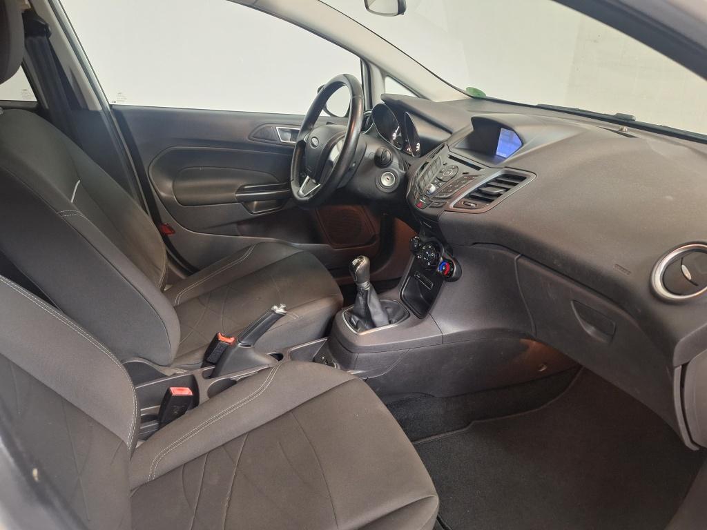 Ford Fiesta 1.0 white edition