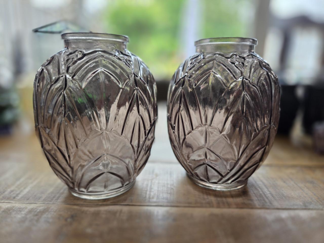 2 mooie persglazen vazen in Art Deco style